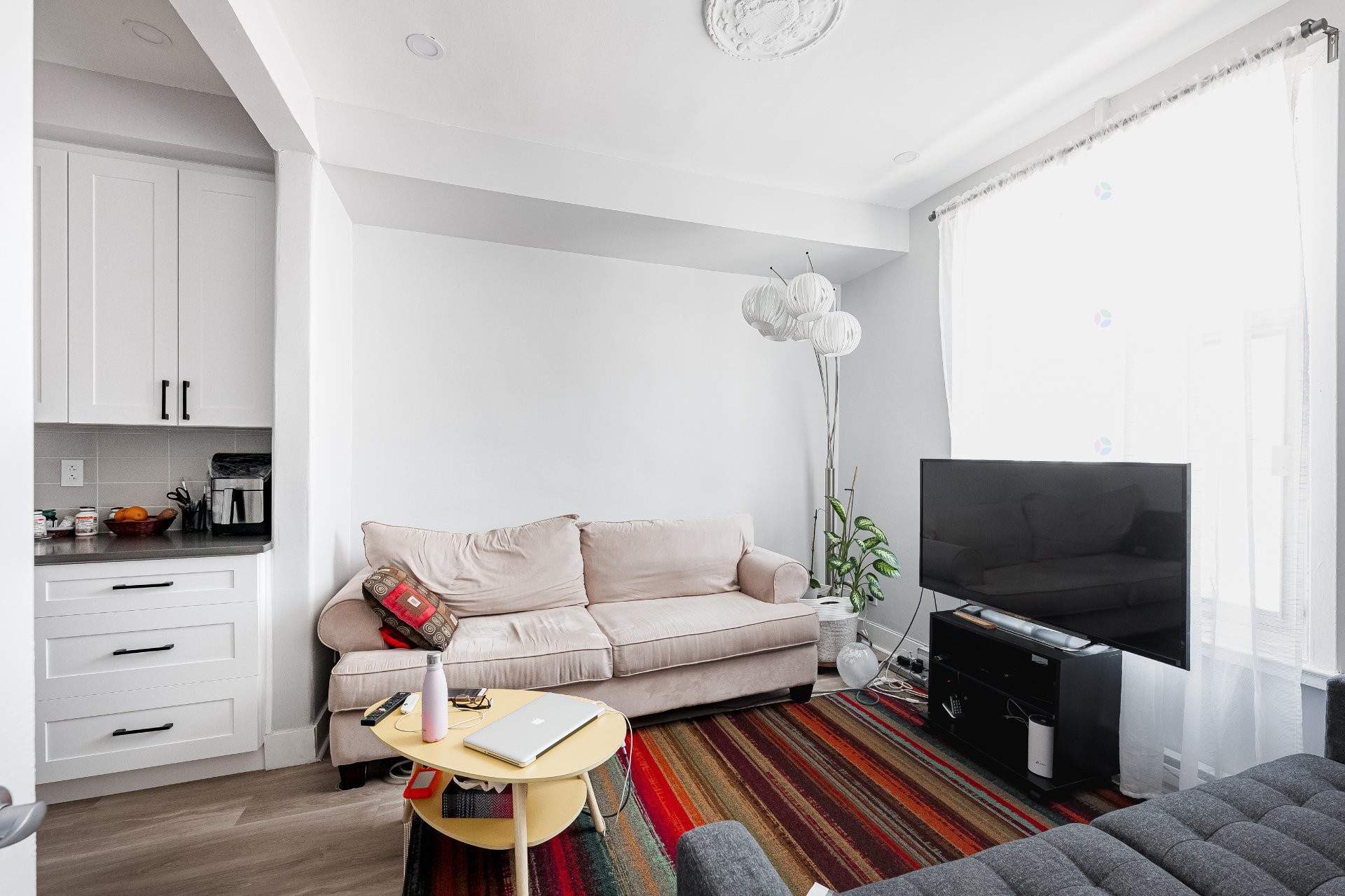 Living Room - 3529 Rue Evelyn, Montréal (Verdun/Île-Des-Soeurs), QC - Indoor Photo Showing Living Room