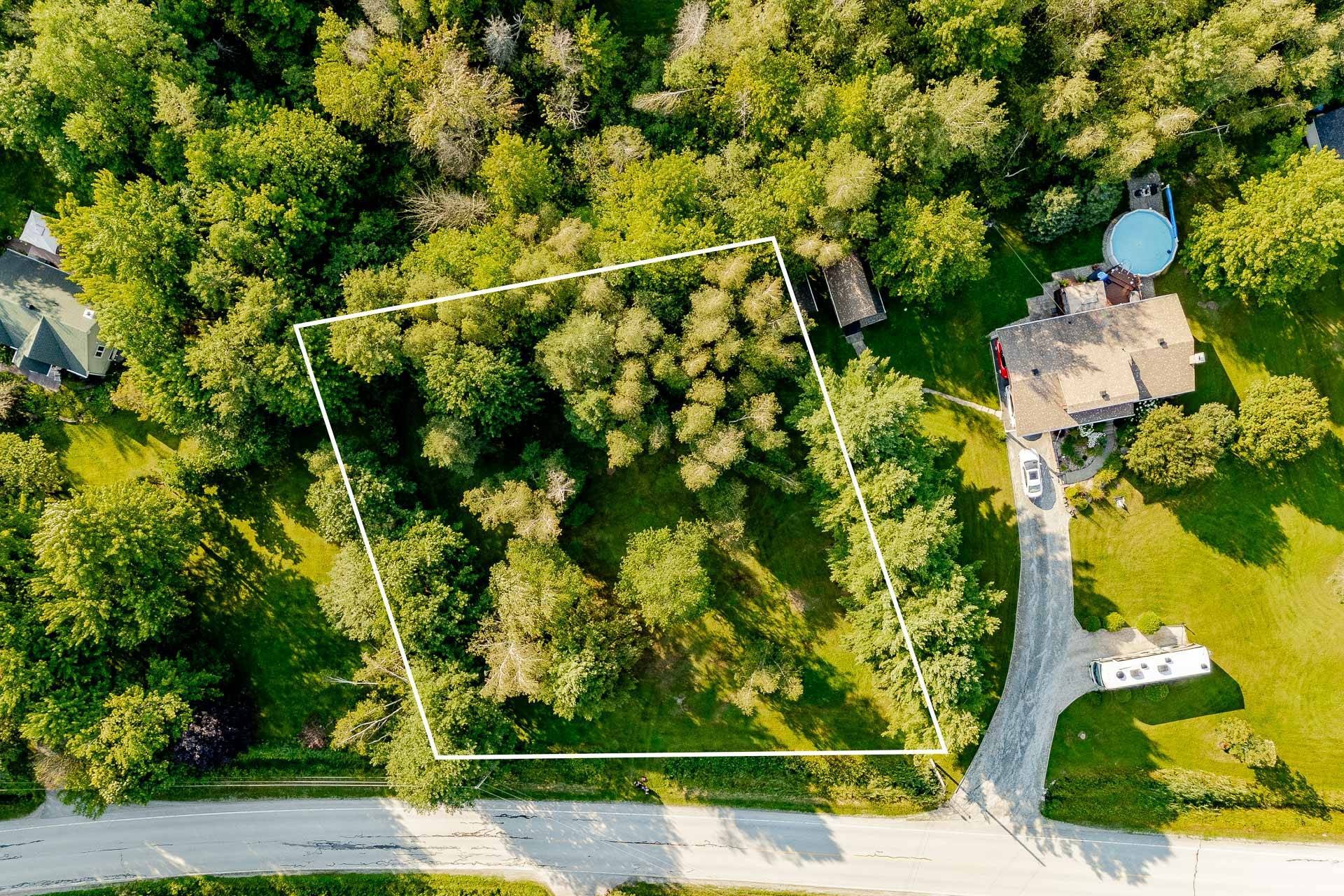 Aerial View - Ch. Biron, Ascot Corner, QC
