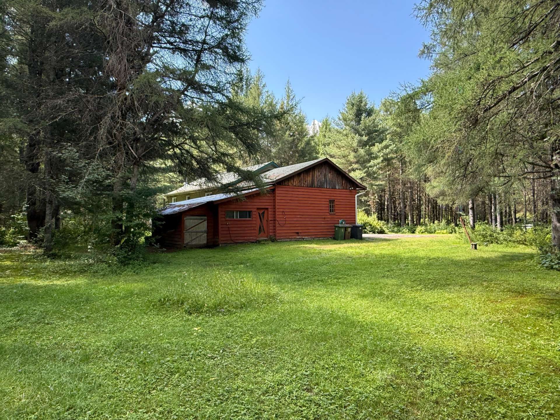 Courtyard - 4470 Ch. De La Gare, Labelle, QC - Outdoor