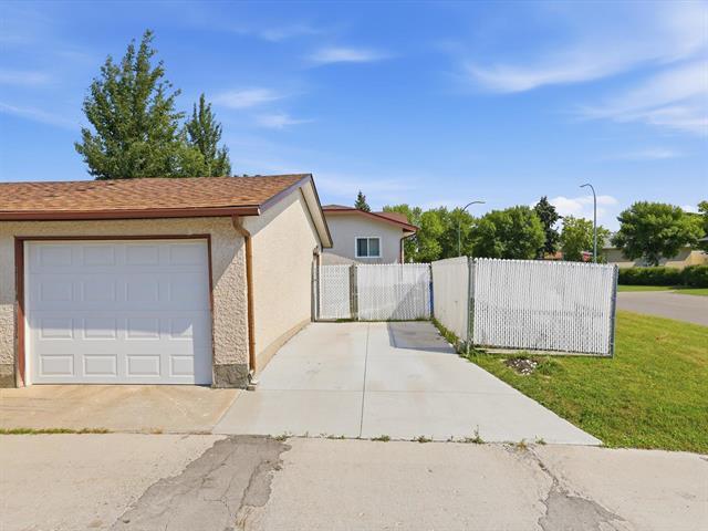 854 Templeton Ave, Winnipeg, MB - Outdoor