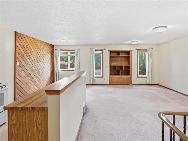854 Templeton Ave, Winnipeg, MB - Indoor Photo Showing Other Room