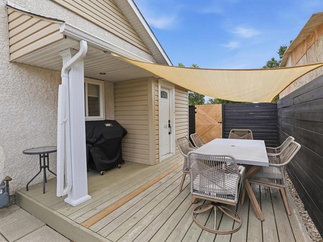 202 Whiteway Rd, Winnipeg, MB - Outdoor With Deck Patio Veranda With Exterior
