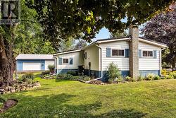 21571 GREY RD 16 ROAD E Georgian Bluffs, ON N0H 2N0