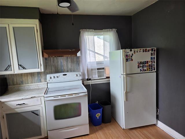 647 Muriel St, Winnipeg, MB - Indoor Photo Showing Kitchen