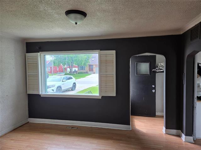 647 Muriel St, Winnipeg, MB - Indoor Photo Showing Other Room