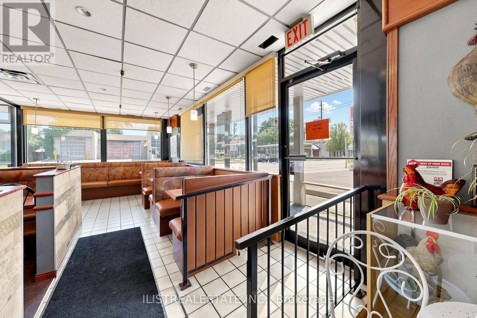 1520 Main Street W, Hamilton, ON