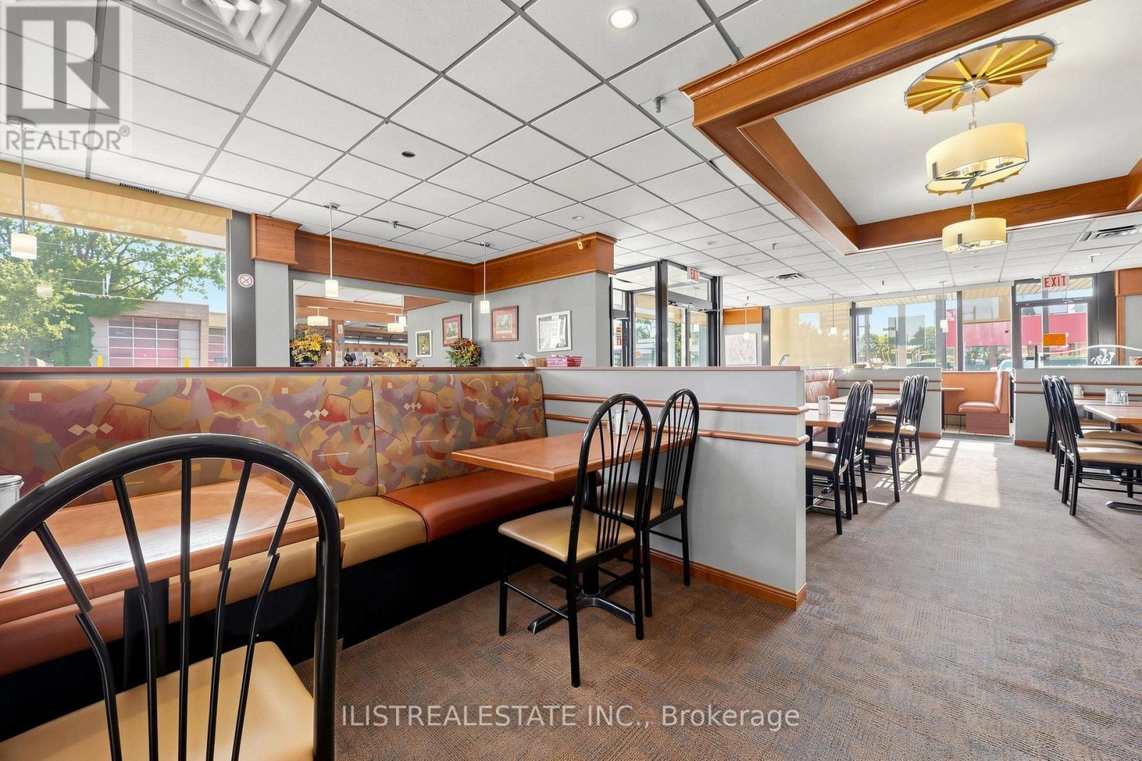 1520 Main Street W, Hamilton, ON