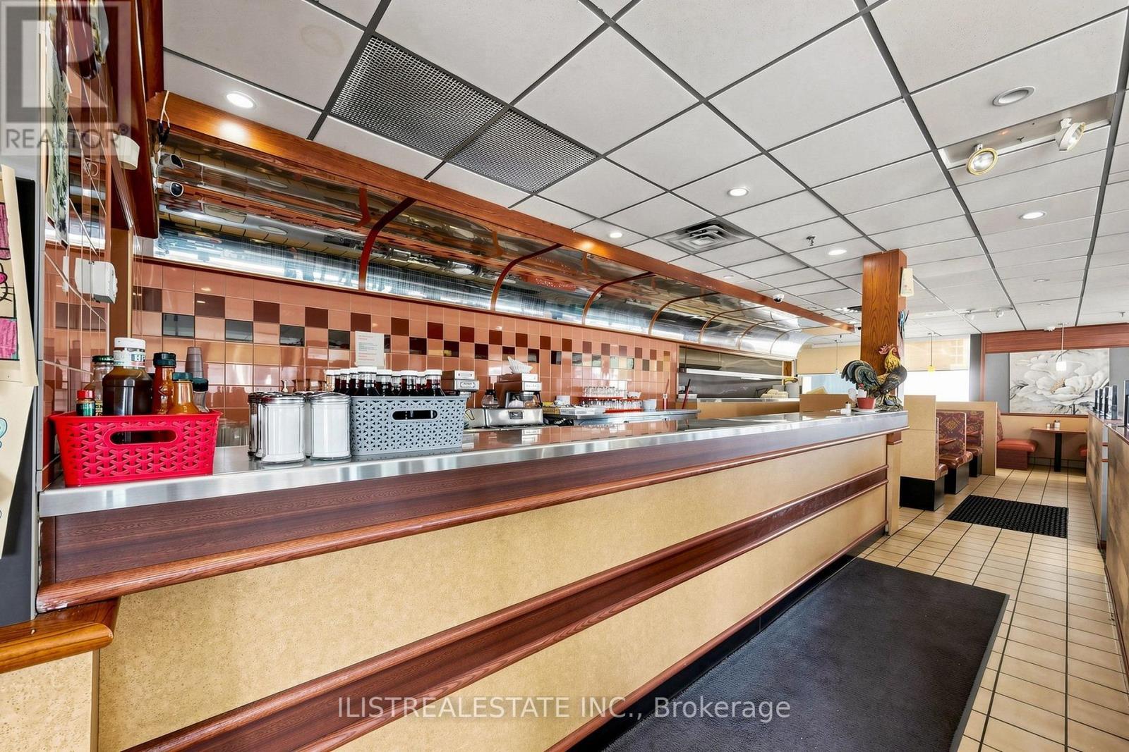 1520 Main Street W, Hamilton, ON