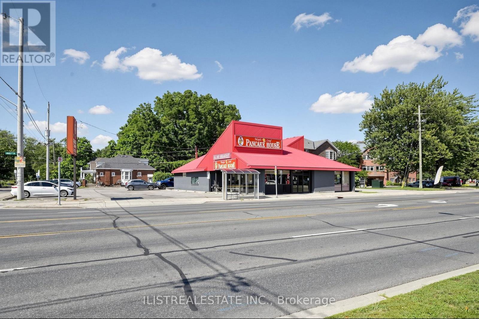 1520 Main Street W, Hamilton, ON
