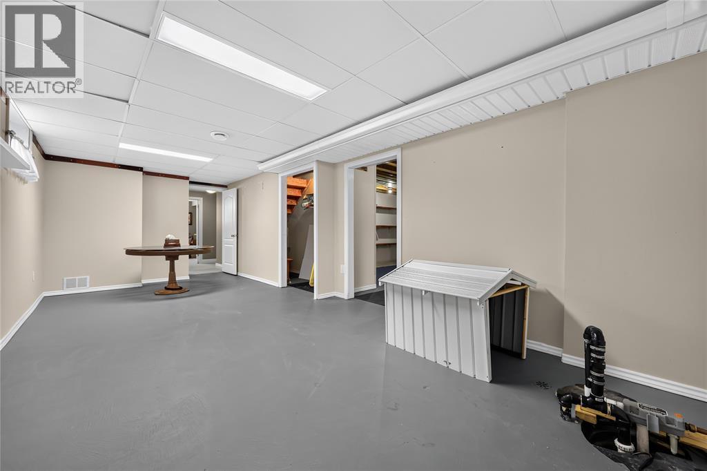 169 Augusta Boulevard, Sarnia, ON - Indoor