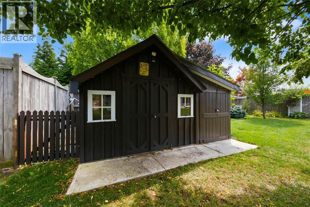 169 Augusta Boulevard, Sarnia, ON - Outdoor