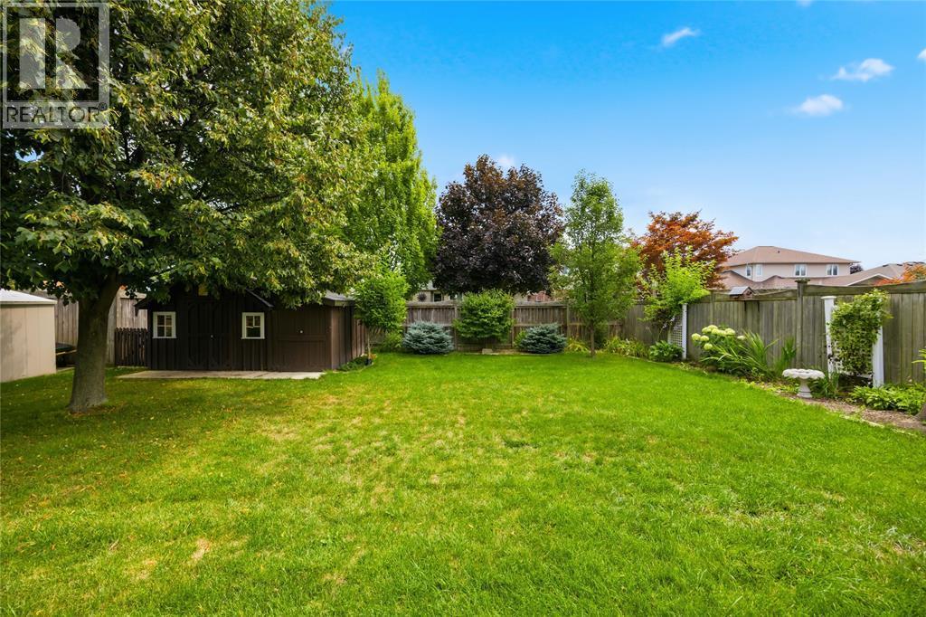 169 Augusta Boulevard, Sarnia, ON - Outdoor With Backyard