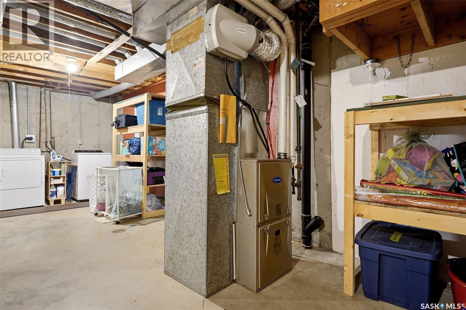 4168 Castle Road, Regina, SK - Indoor Photo Showing Basement