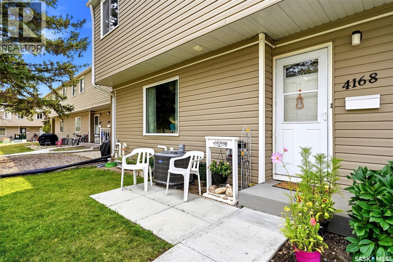 4168 Castle Road, Regina, SK - Outdoor