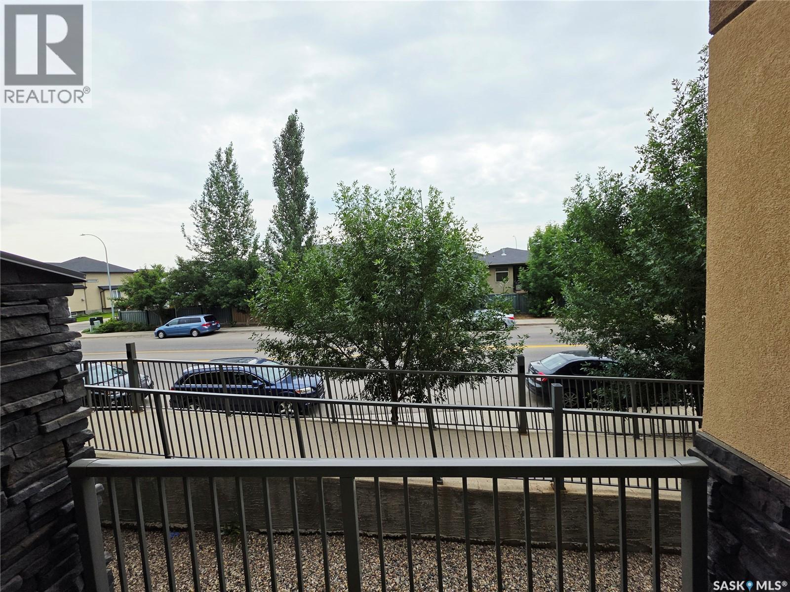 106 3630 Haughton Road E, Regina, SK - Outdoor