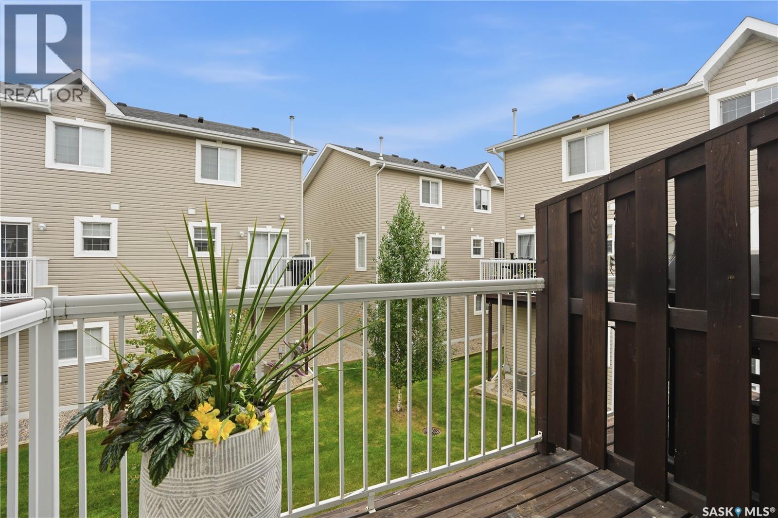24 302 Herold Road, Saskatoon, SK - Outdoor With Exterior