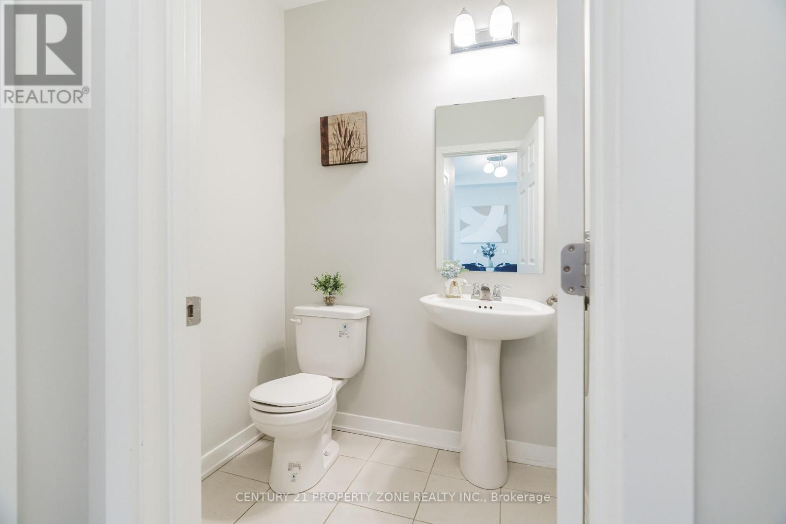 1060 Curraglass Walk, Ottawa, ON - Indoor Photo Showing Bathroom