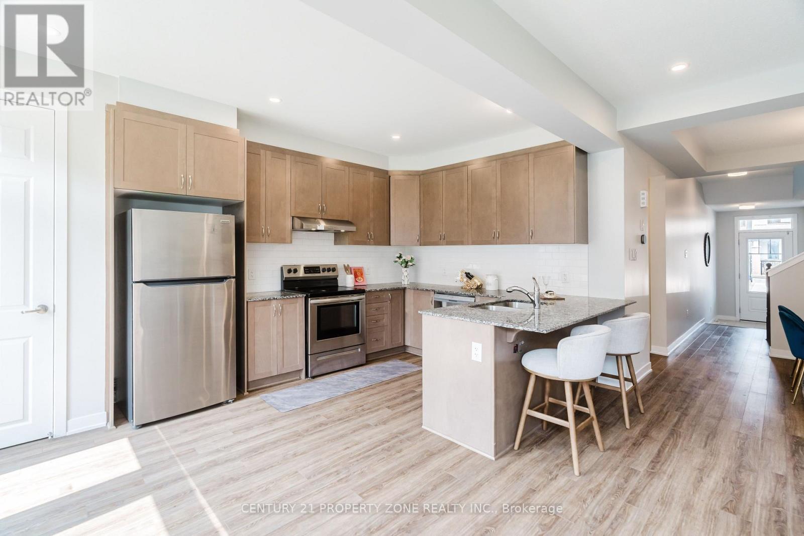 1060 Curraglass Walk, Ottawa, ON - Indoor Photo Showing Kitchen