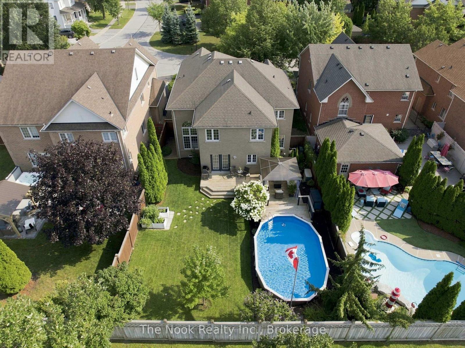 41 Dopp Crescent, Whitby (Brooklin), ON - Outdoor With Above Ground Pool