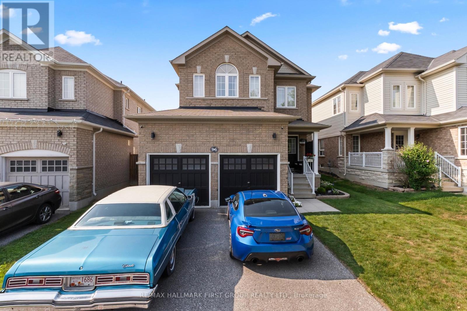 96 Redfern Crescent, Clarington, ON - Outdoor