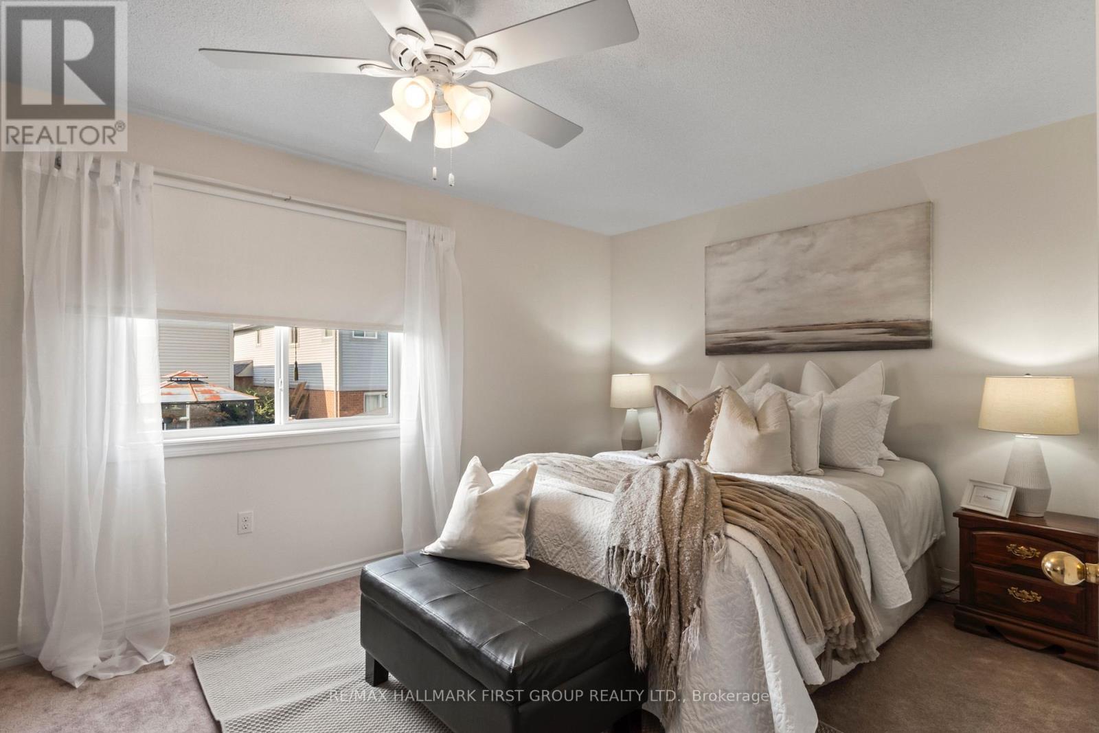 96 Redfern Crescent, Clarington, ON - Indoor Photo Showing Bedroom