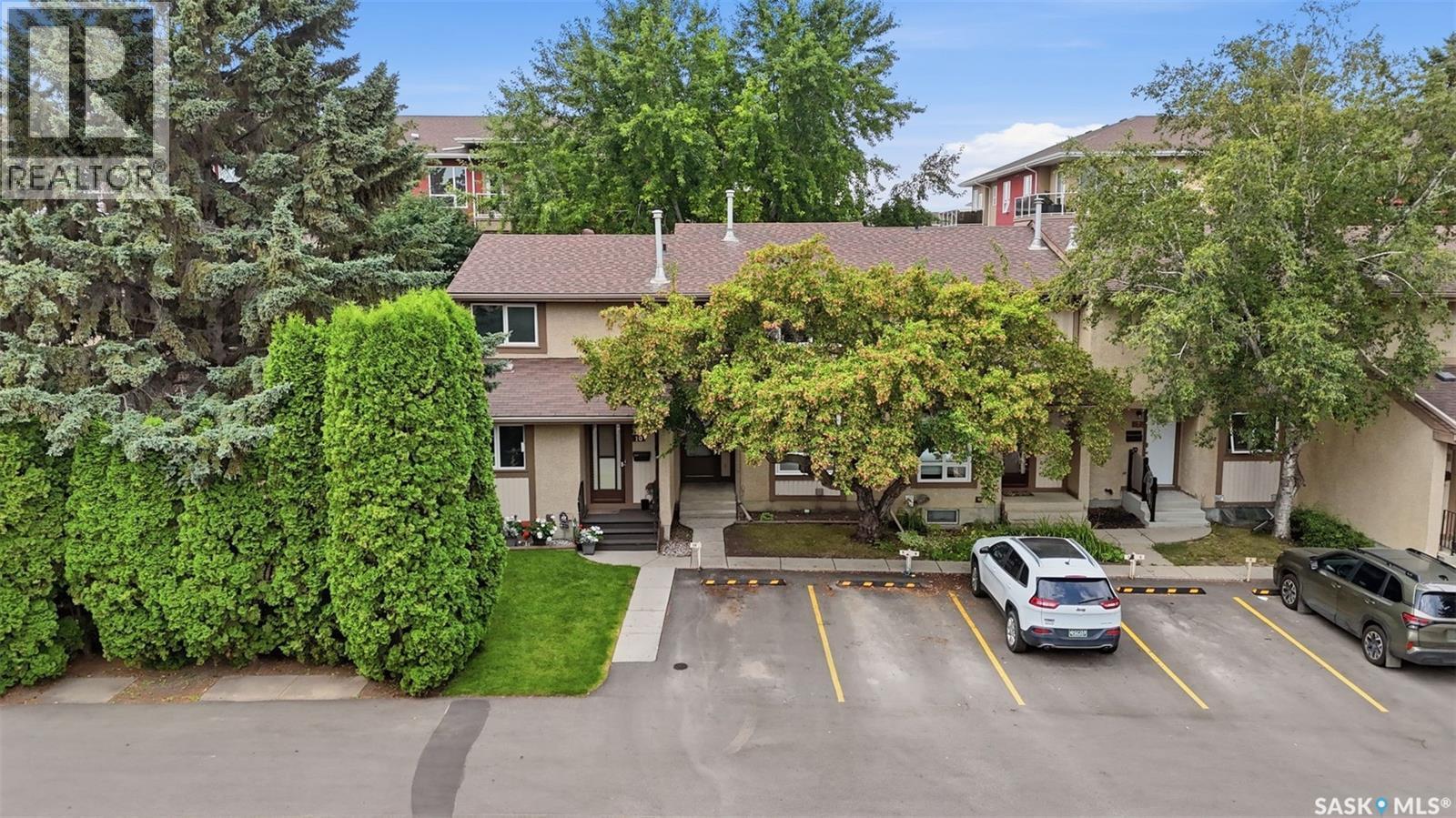 9 1128 Mckercher Drive, Saskatoon, SK - Outdoor