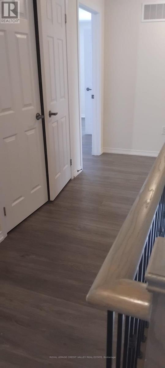 76 Fleming Crescent, Haldimand, ON - Indoor Photo Showing Other Room
