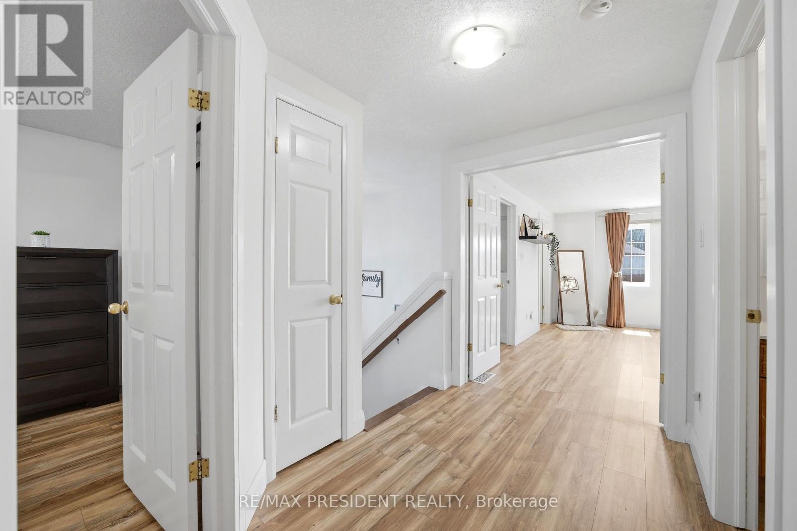 60 Steepleridge Street, Kitchener, ON - Indoor Photo Showing Other Room