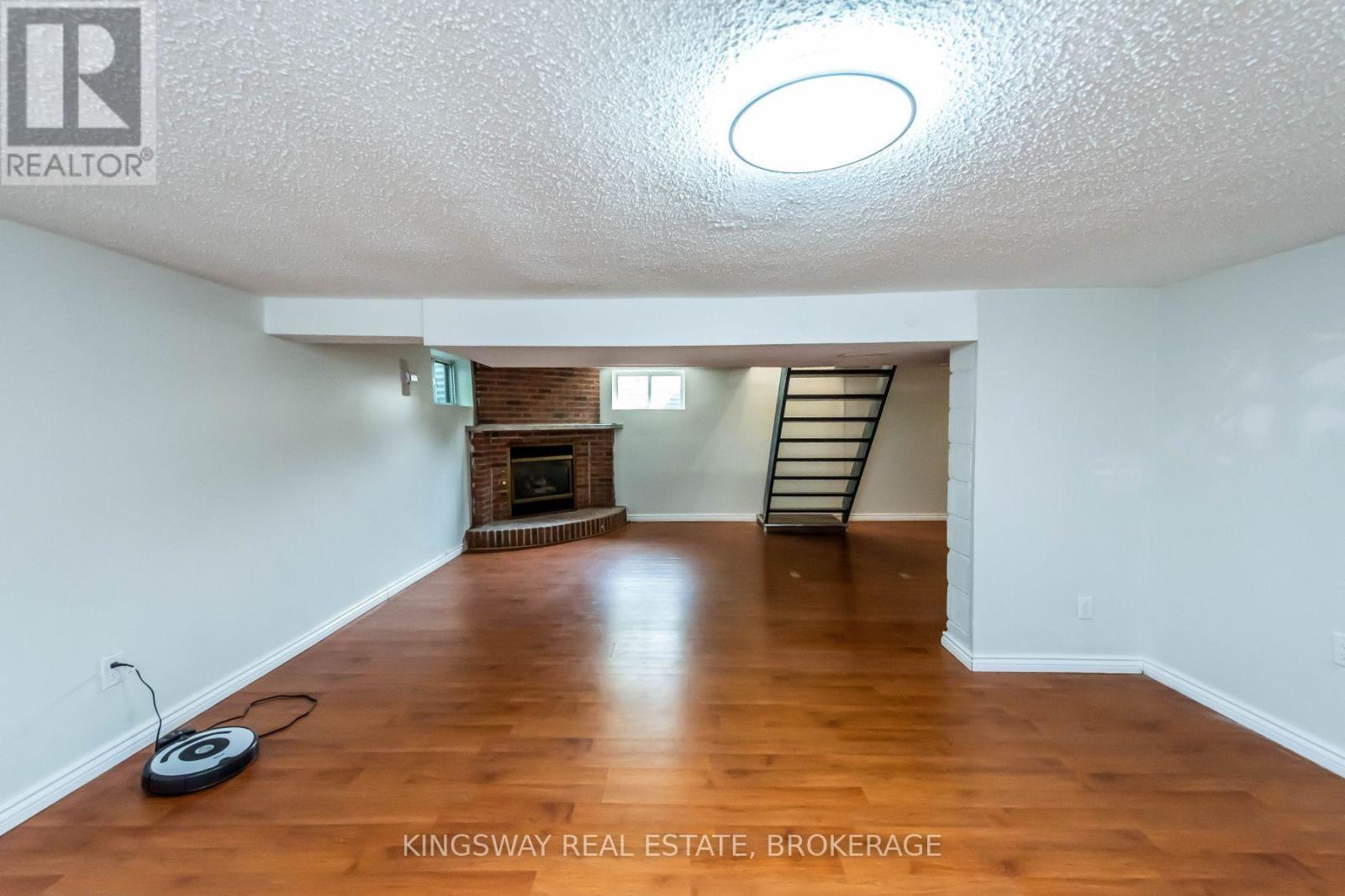 556 Barton Street E, Hamilton, ON - Indoor With Fireplace