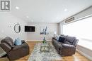 733 Parkview Crescent, Cambridge, ON  - Indoor Photo Showing Living Room 