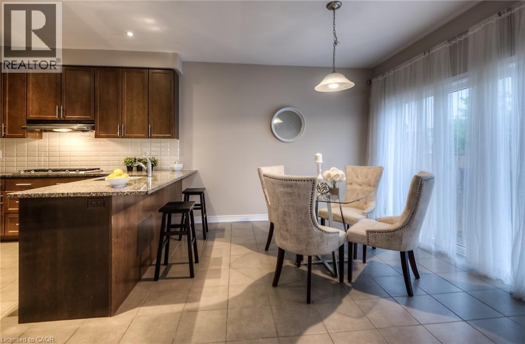 102 Coopershawk Street, Kitchener, ON - Indoor Photo Showing Dining Room