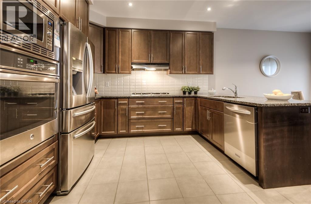 102 Coopershawk Street, Kitchener, ON - Indoor Photo Showing Kitchen With Upgraded Kitchen