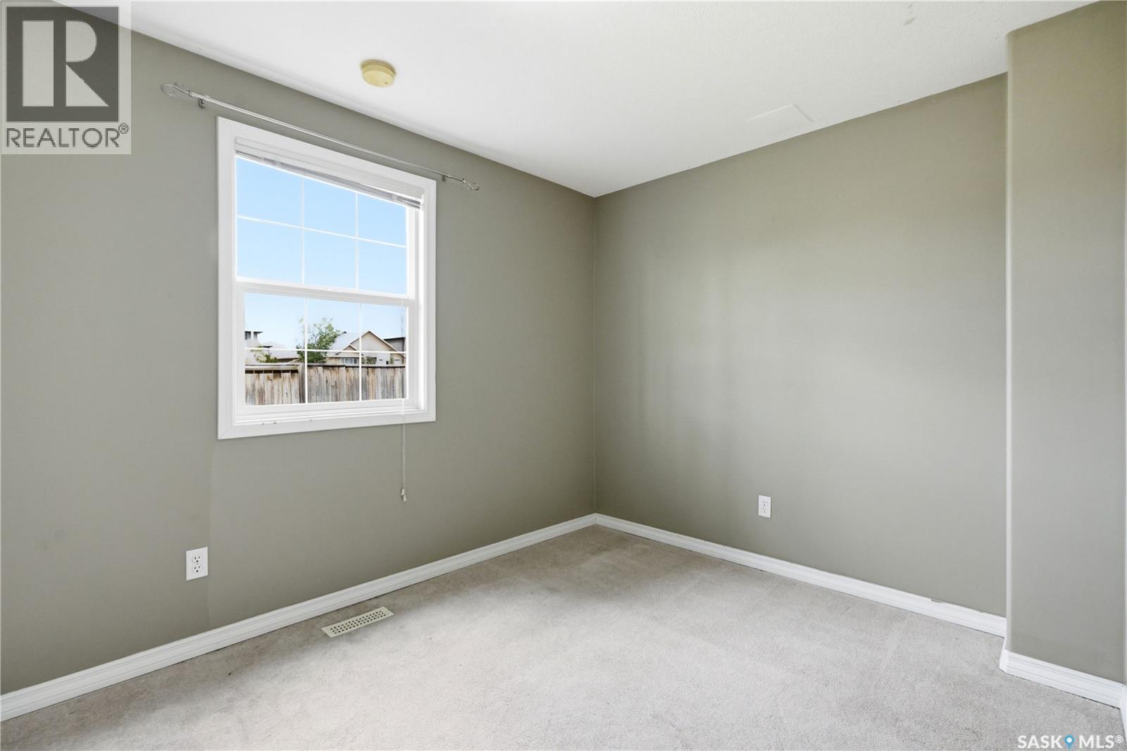 52 118 Pawlychenko Lane, Saskatoon, SK - Indoor Photo Showing Other Room
