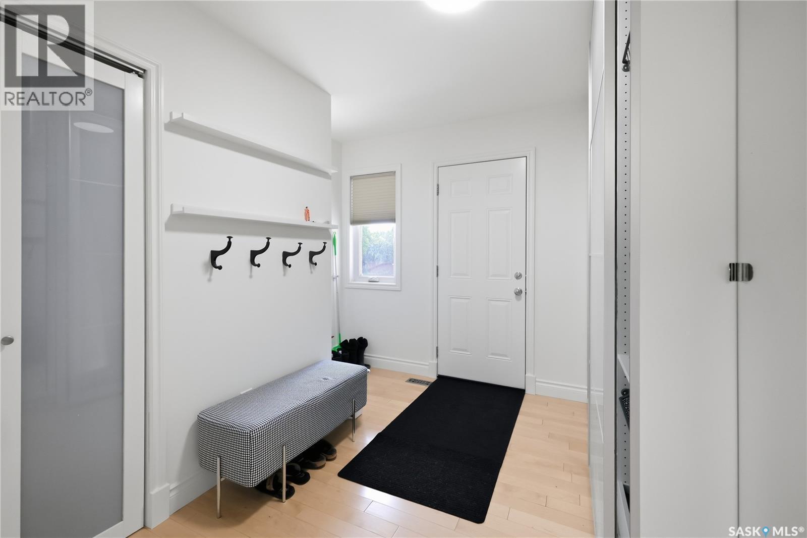 2206 Assiniboine Avenue E, Regina, SK - Indoor Photo Showing Other Room