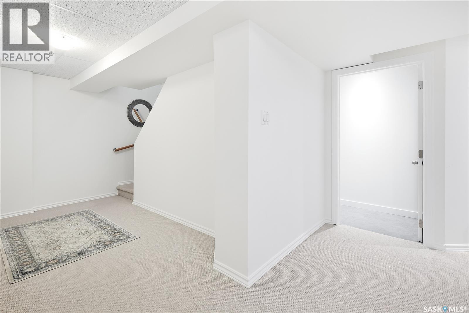 2206 Assiniboine Avenue E, Regina, SK - Indoor Photo Showing Other Room