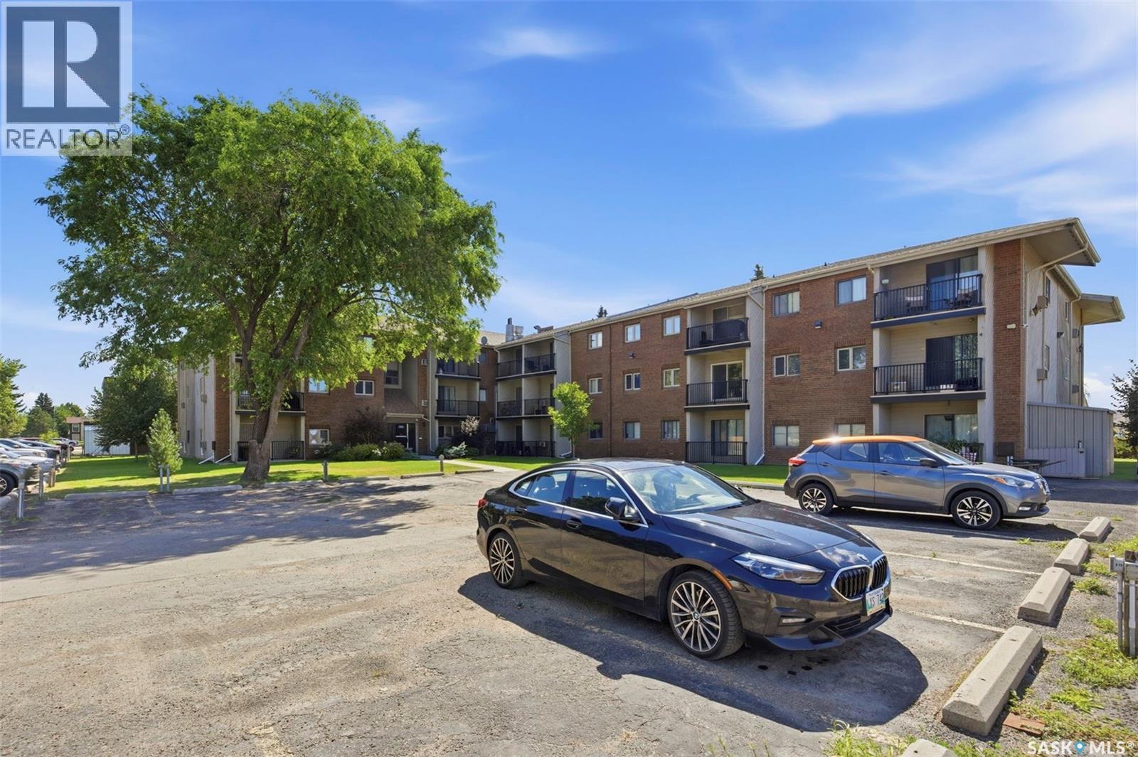 40 4219 Degeer Street, Saskatoon, SK - Outdoor