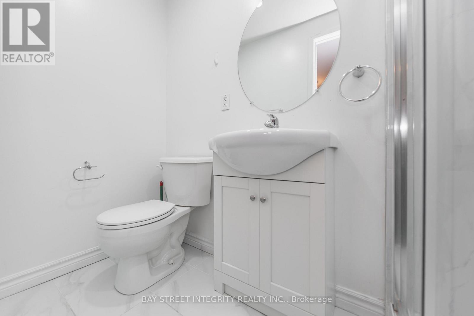 6 Sandy Haven Drive, Toronto, ON - Indoor Photo Showing Bathroom