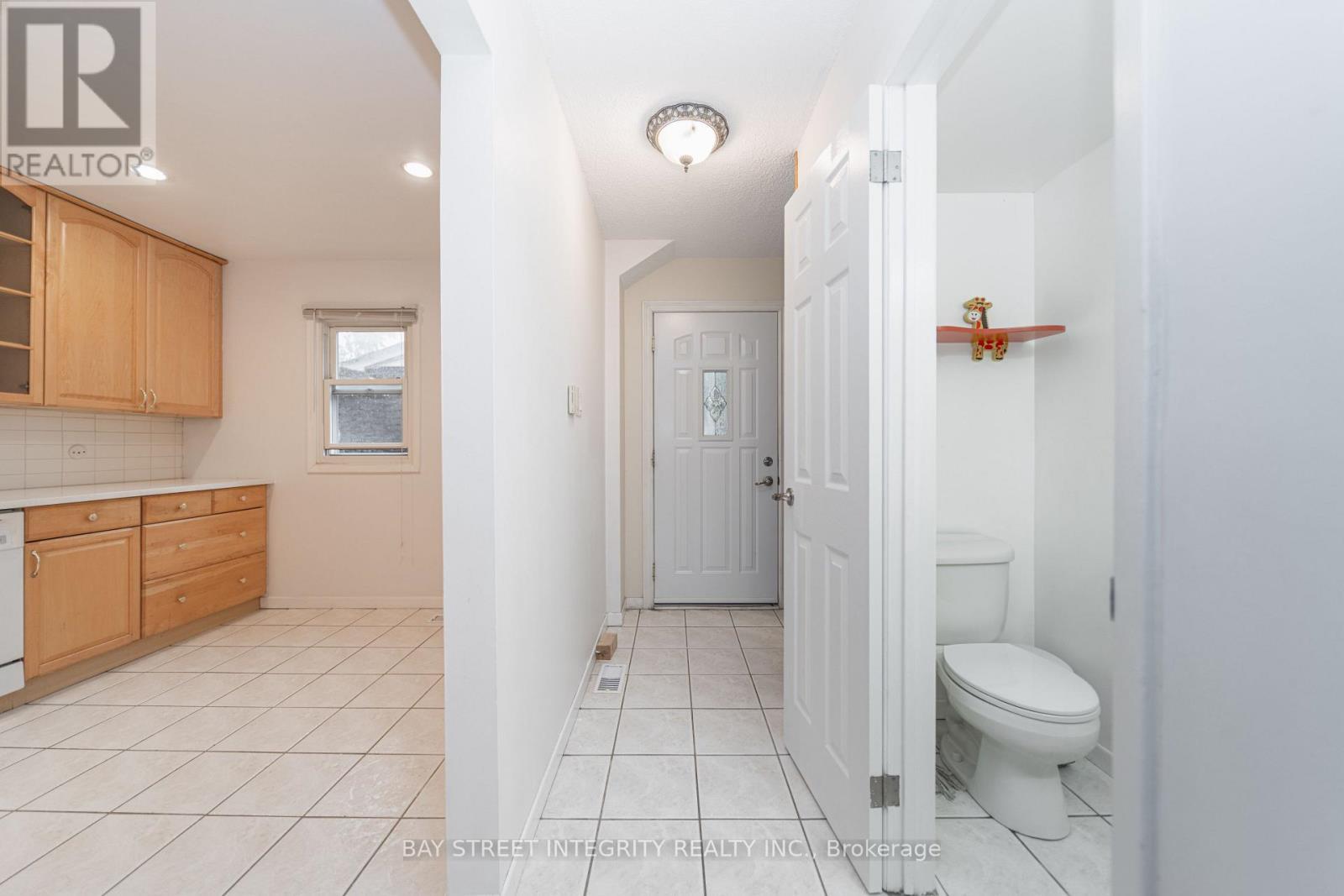 6 Sandy Haven Drive, Toronto, ON - Indoor Photo Showing Bathroom