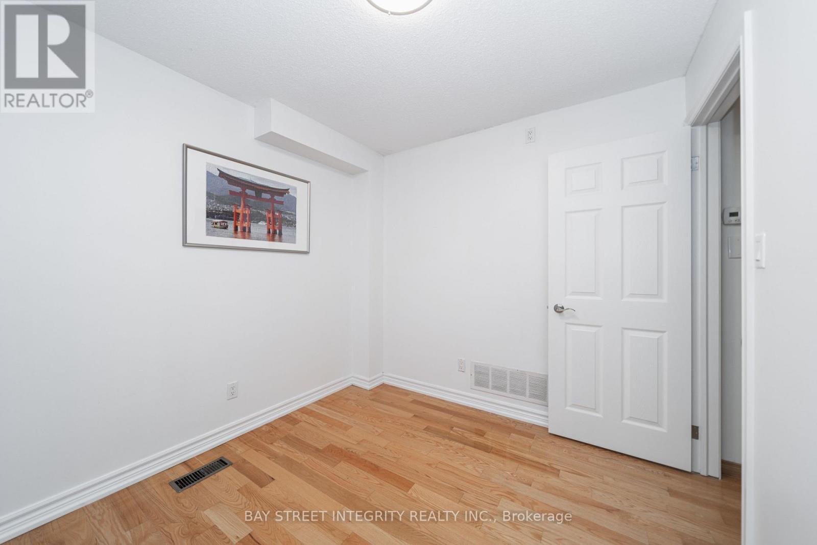 6 Sandy Haven Drive, Toronto, ON - Indoor Photo Showing Other Room