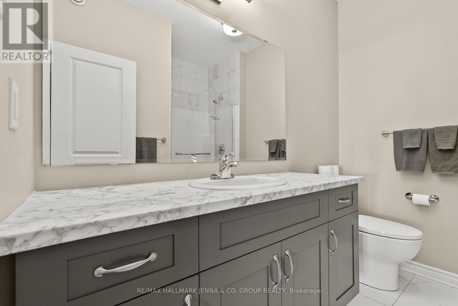 540 Silverbell Crescent, Ottawa, ON - Indoor Photo Showing Bathroom