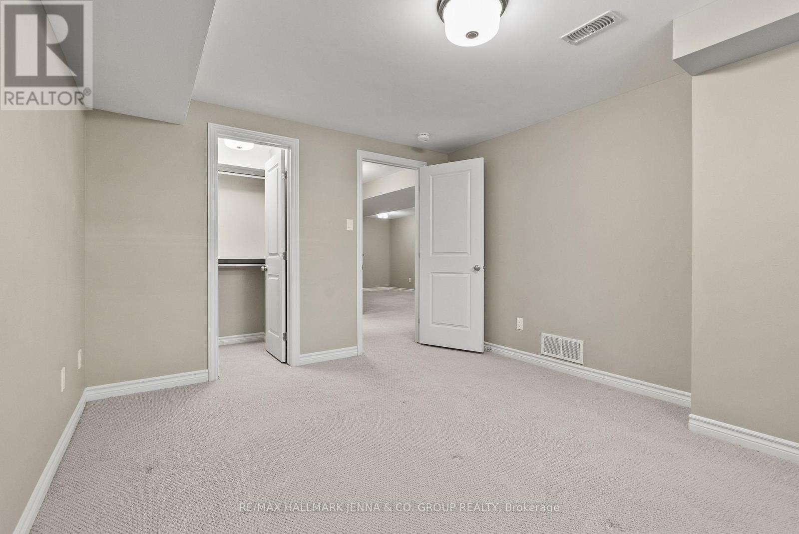 540 Silverbell Crescent, Ottawa, ON - Indoor Photo Showing Other Room