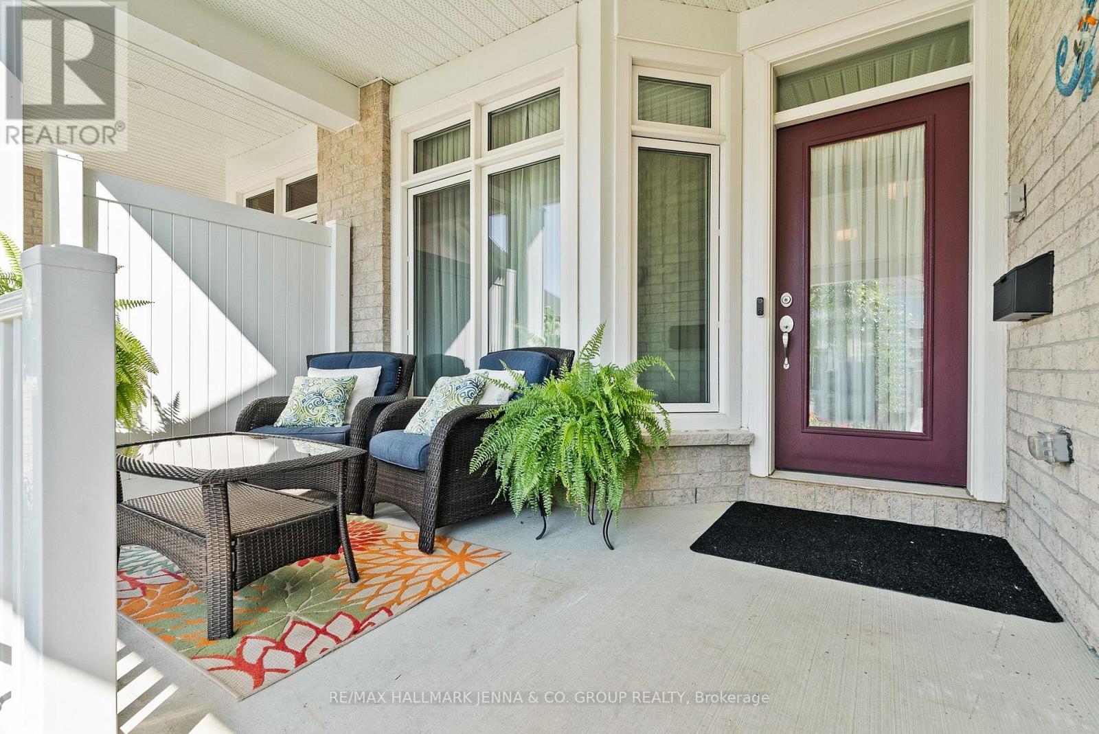 540 Silverbell Crescent, Ottawa, ON - Outdoor With Exterior