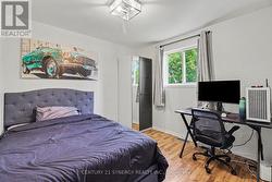 Bedroom 3 - 