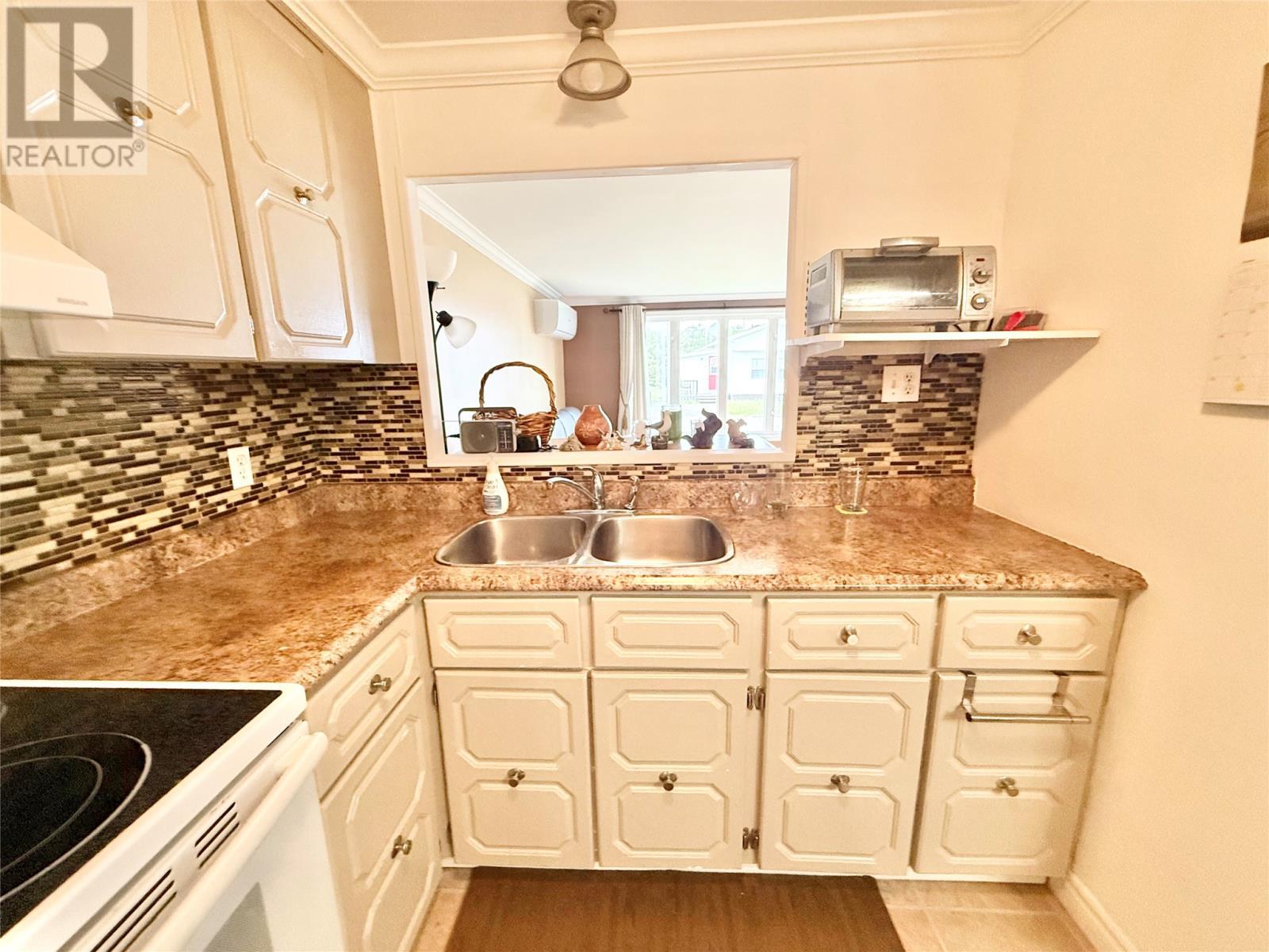 9 Eltero Park, Bishop'S Falls, NL - Indoor Photo Showing Kitchen With Double Sink