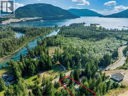 8 Old Town Road Sicamous, BC V0E 2V4