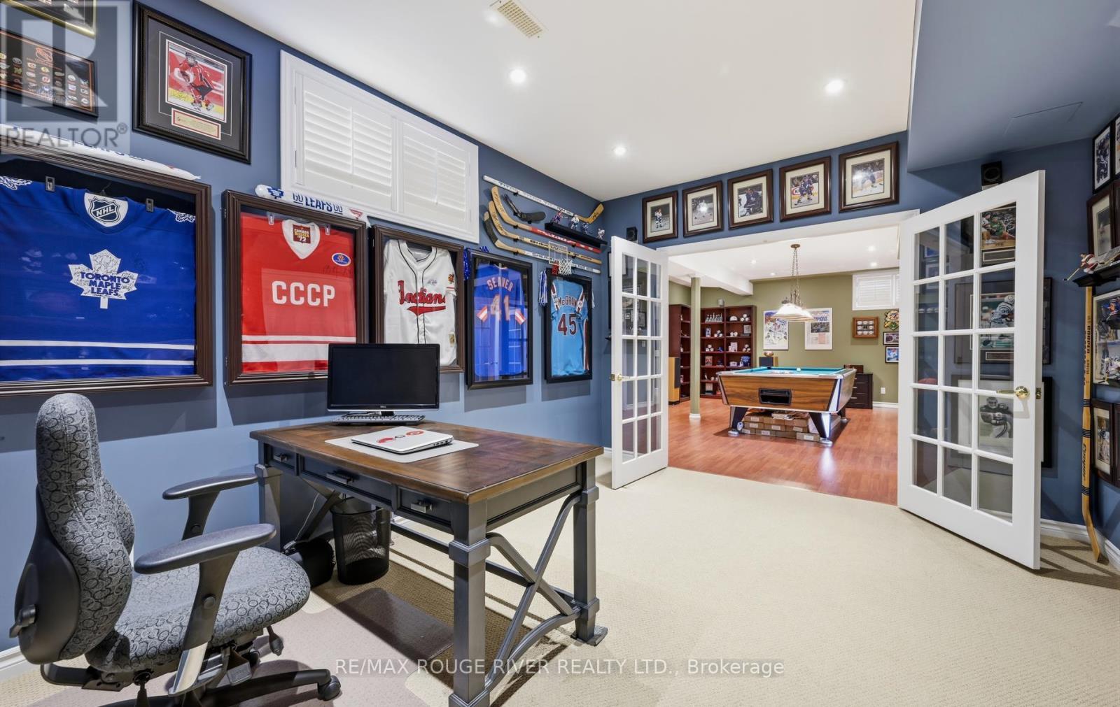 32 Patrick Drive, Whitby, ON - Indoor