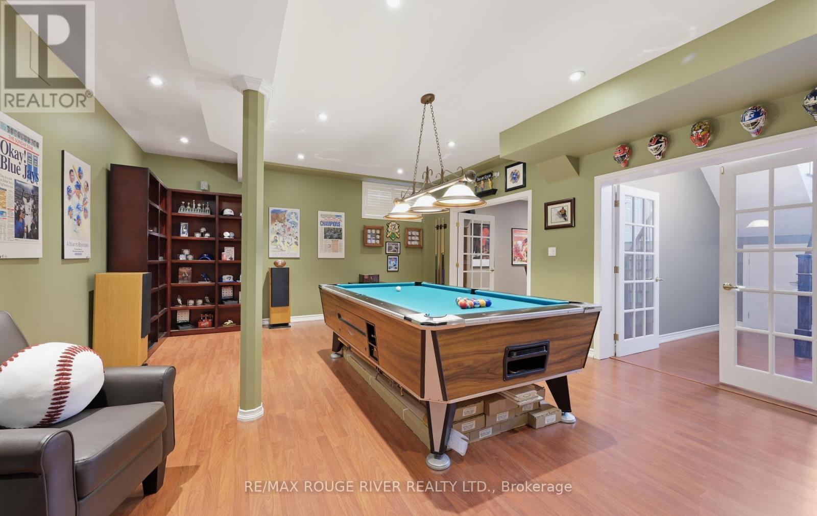 32 Patrick Drive, Whitby, ON - Indoor Photo Showing Other Room