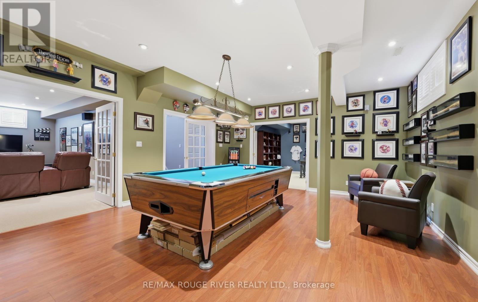32 Patrick Drive, Whitby, ON - Indoor Photo Showing Other Room
