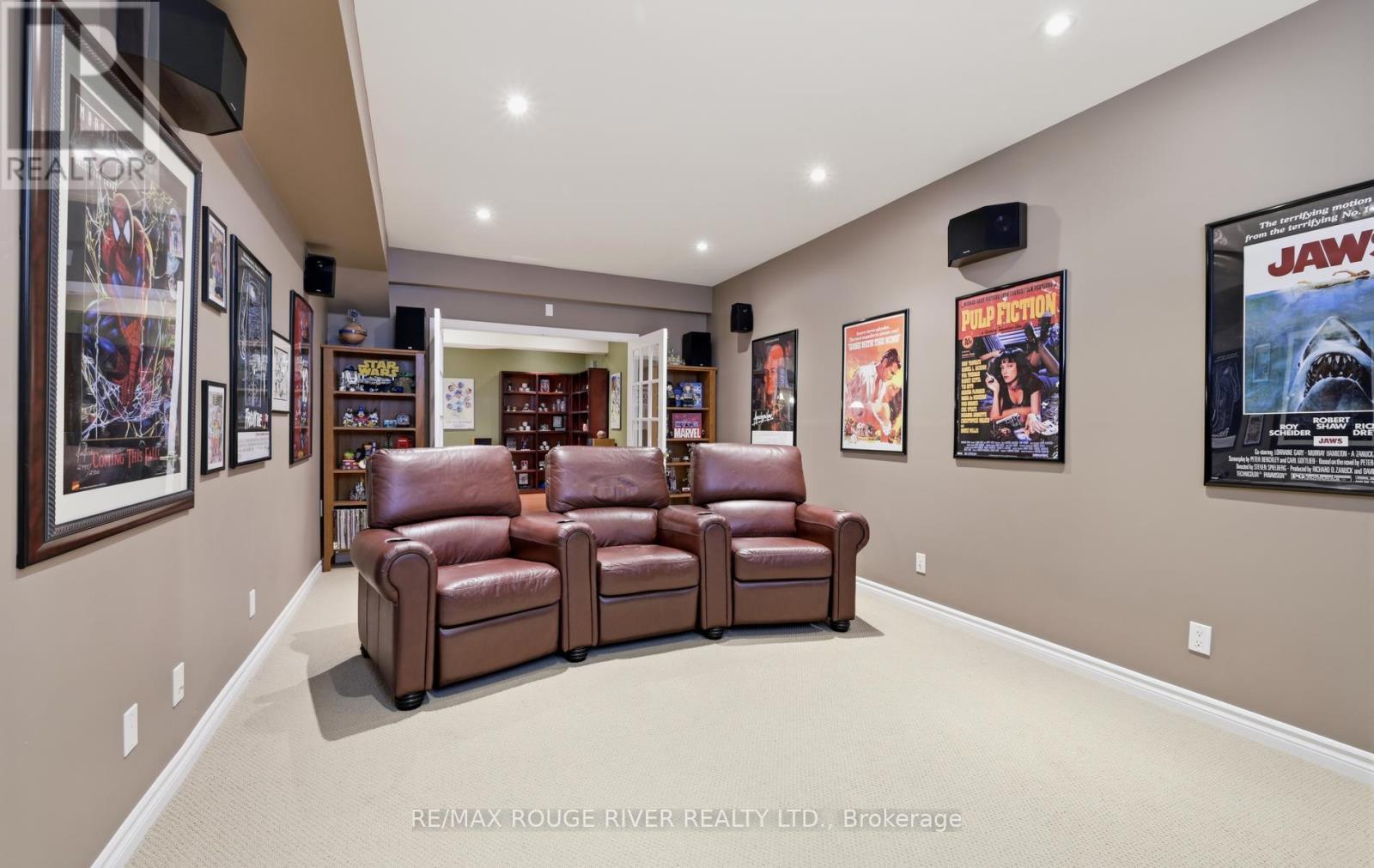 32 Patrick Drive, Whitby, ON - Indoor
