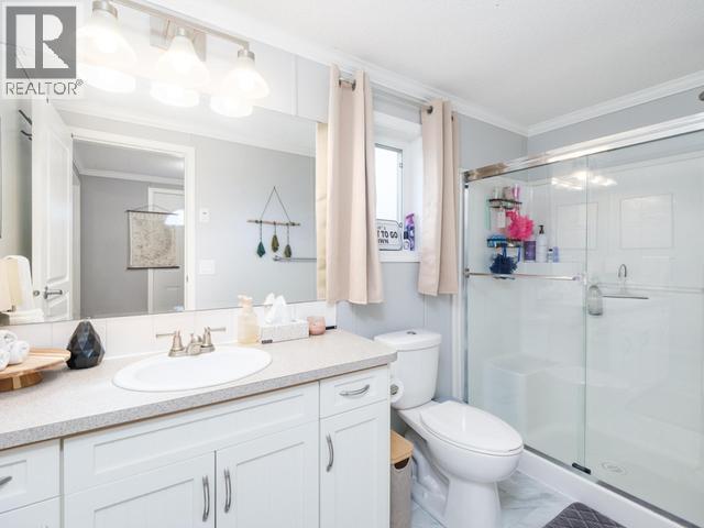 41-4 Prospector Road, Whitehorse, YT - Indoor Photo Showing Bathroom